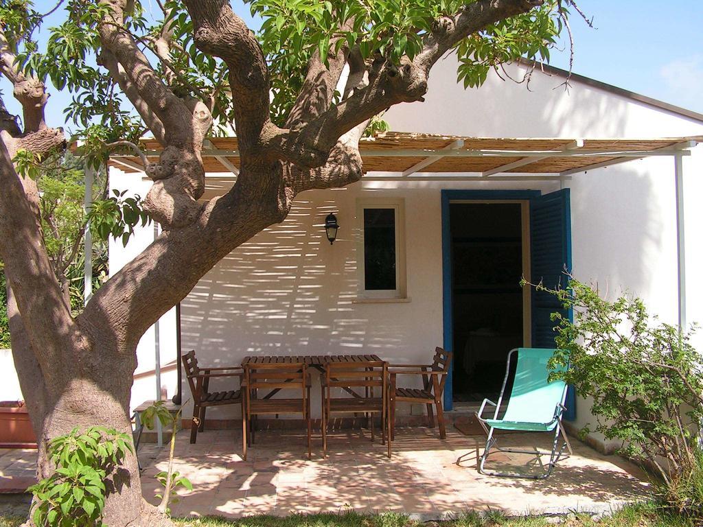 Appartamento In Villa Al Mare - Baia Di Arcile Brucoli Habitación foto